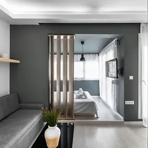 https://denizen-penthouse-nilie-hospitality-mgmt.hotels-of-thessaloniki.com