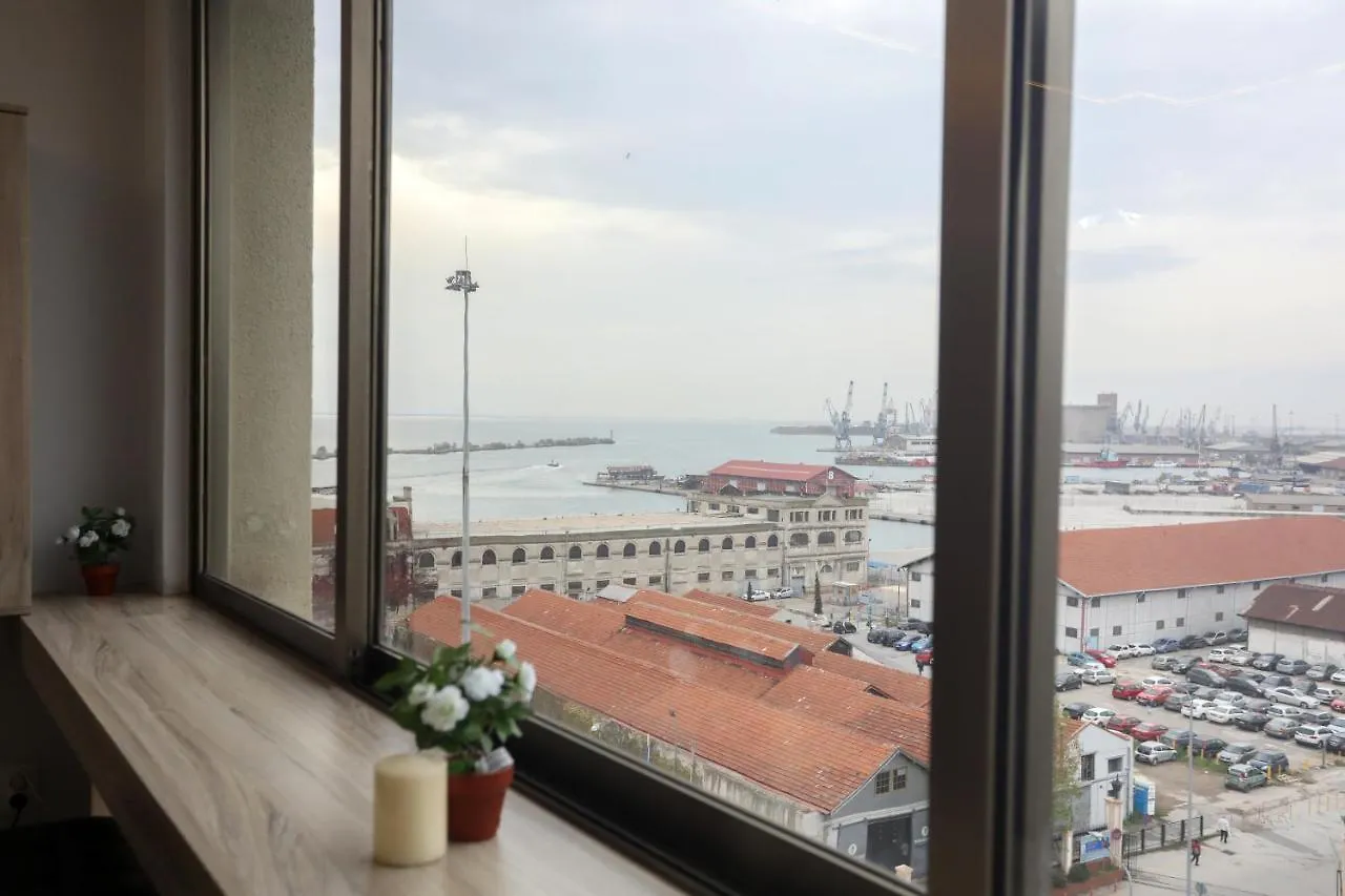 Iris Apartment سالونيك